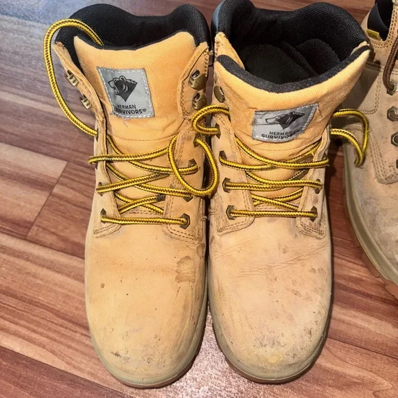 Men's Tan Work Boots - Picture 2 of 6